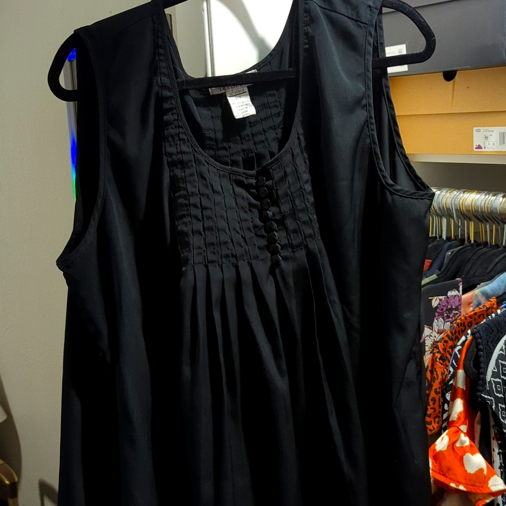 Roaman's Black office tank 22W